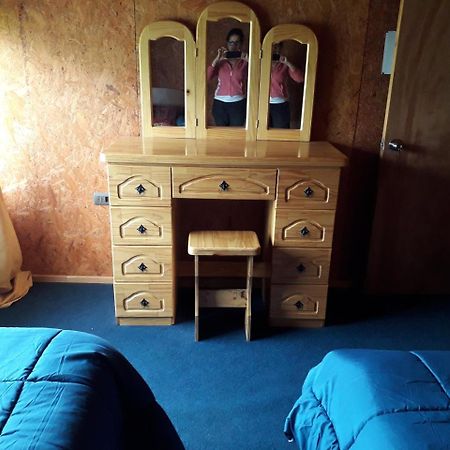 Hostal Y Cabanas Peumayen Puerto Guadal Bagian luar foto