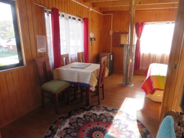 Hostal Y Cabanas Peumayen Puerto Guadal Bagian luar foto